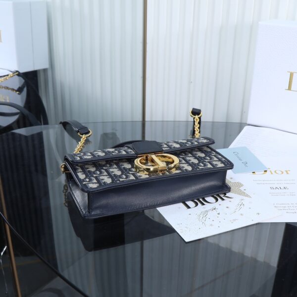 DIOR Montaigne - Image 6