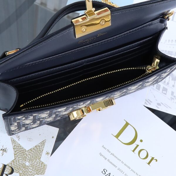 DIOR Montaigne - Image 8