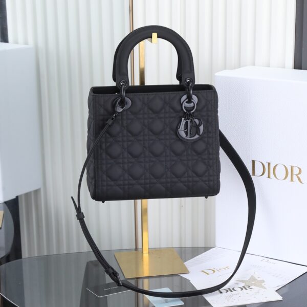 Dior Diana