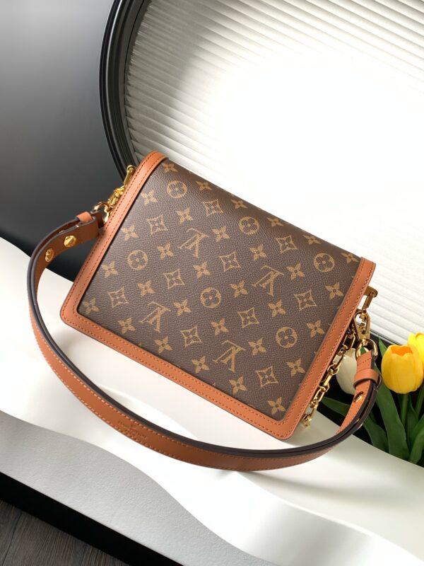 LV Dauphine - Image 3