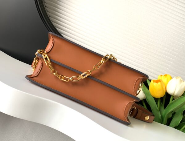 LV Dauphine - Image 4