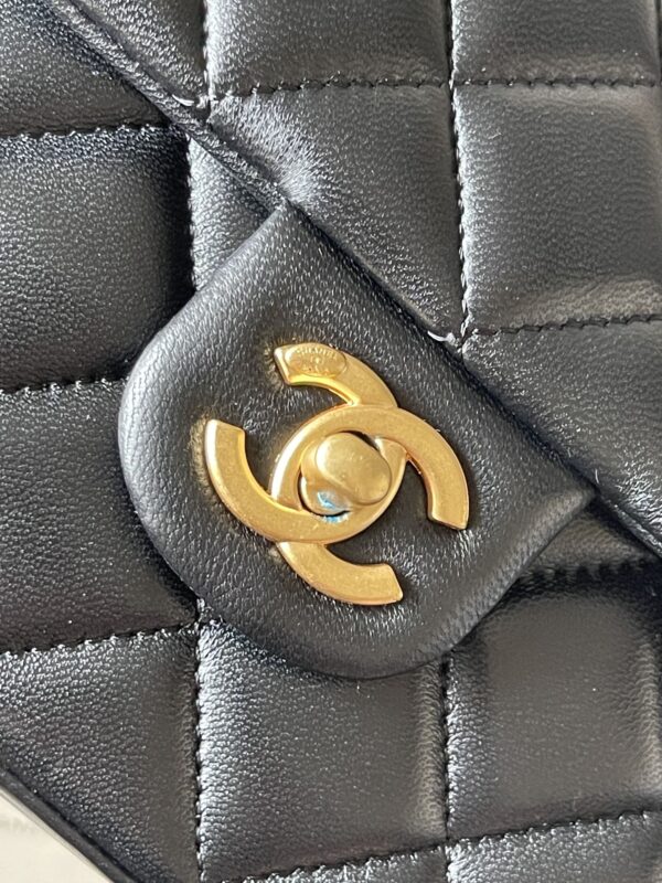 chanel pearl chain bag - Image 5