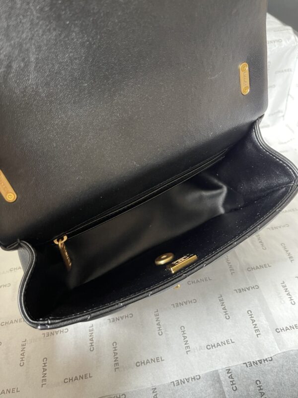 chanel pearl chain bag - Image 8
