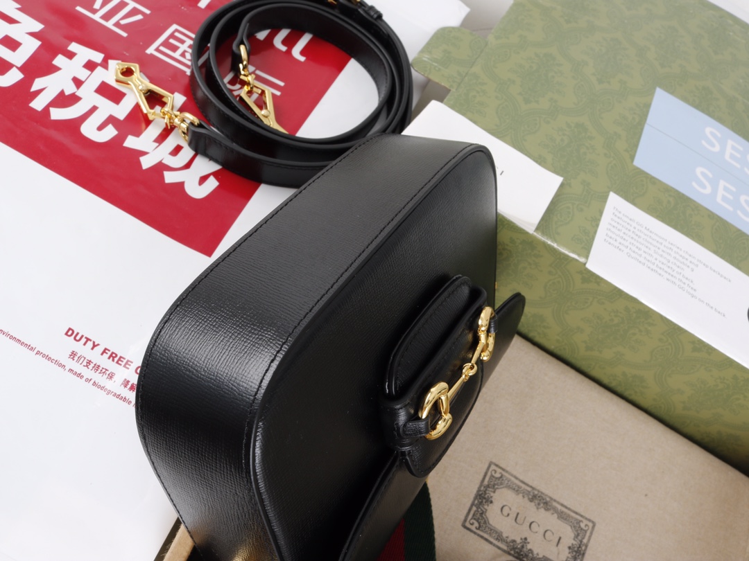 GUCCI horse bit buckle bag - Image 6