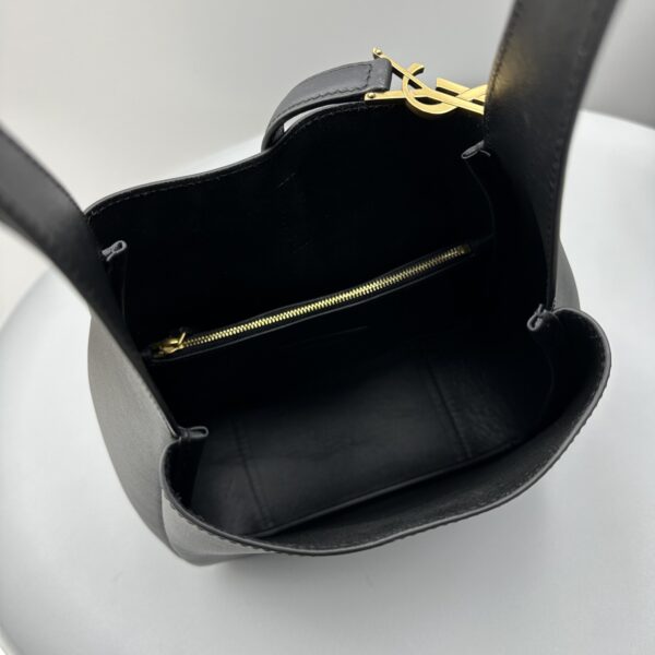 YSL hobo underarm bag - Image 7