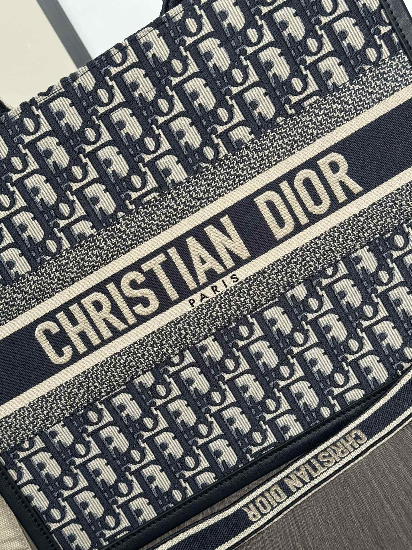 DIOR tote shopping bag - Image 3