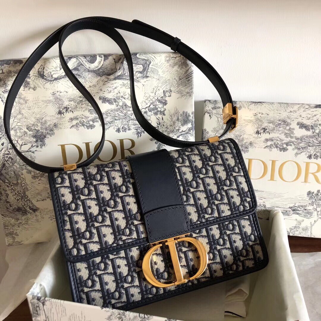 DIOR montaigne 30