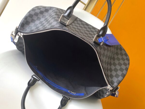 LV Keepall 50 - Image 9