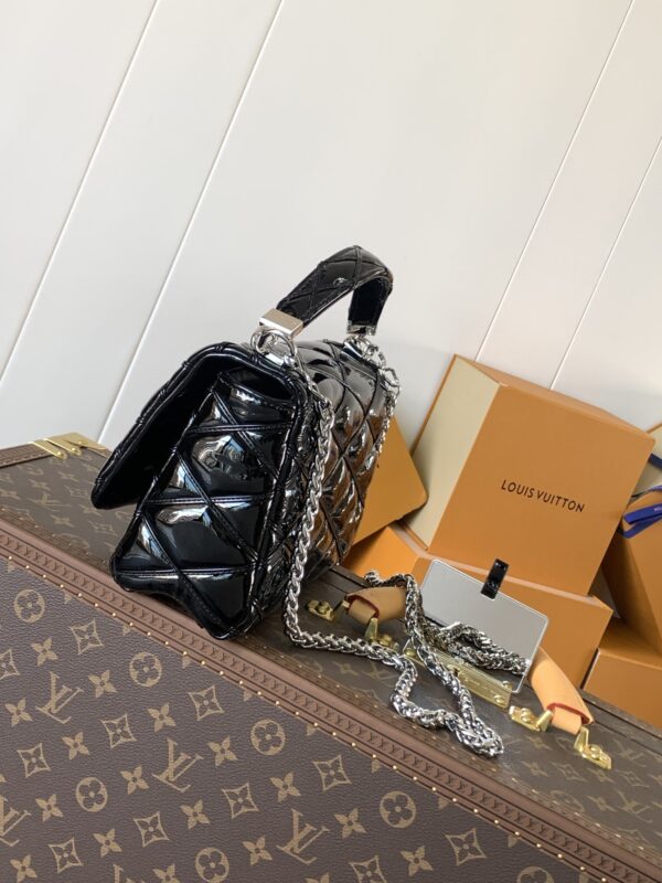LV GO-14 - Image 3