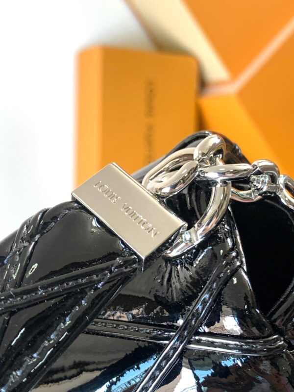 LV GO-14 - Image 6