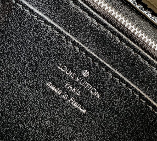 LV GO-14 - Image 9