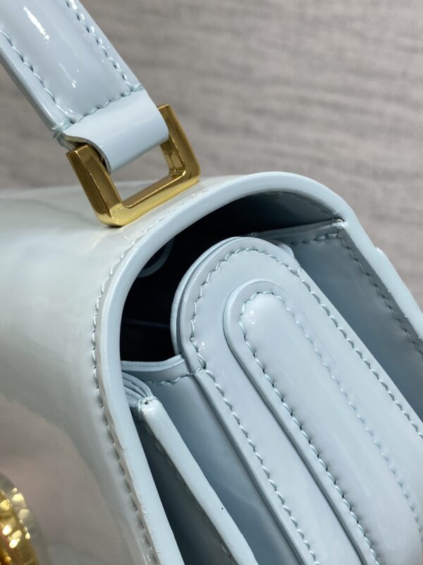 DIOR Montaigne Avenue - Image 5