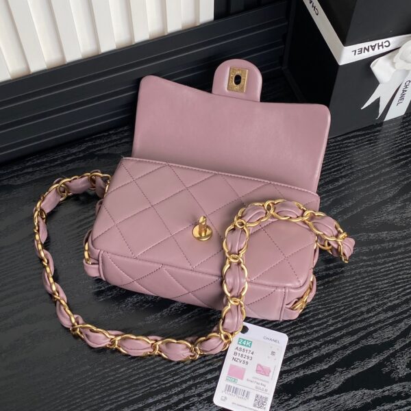 CHANEL underarm bag - Image 7