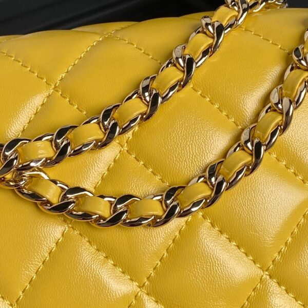 CHANEL bowling camera bag - Image 7