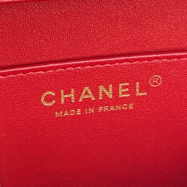 CHANEL makeup bag - Image 9