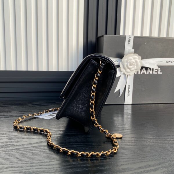 CHANEL CF Middle ancient bag - Image 5