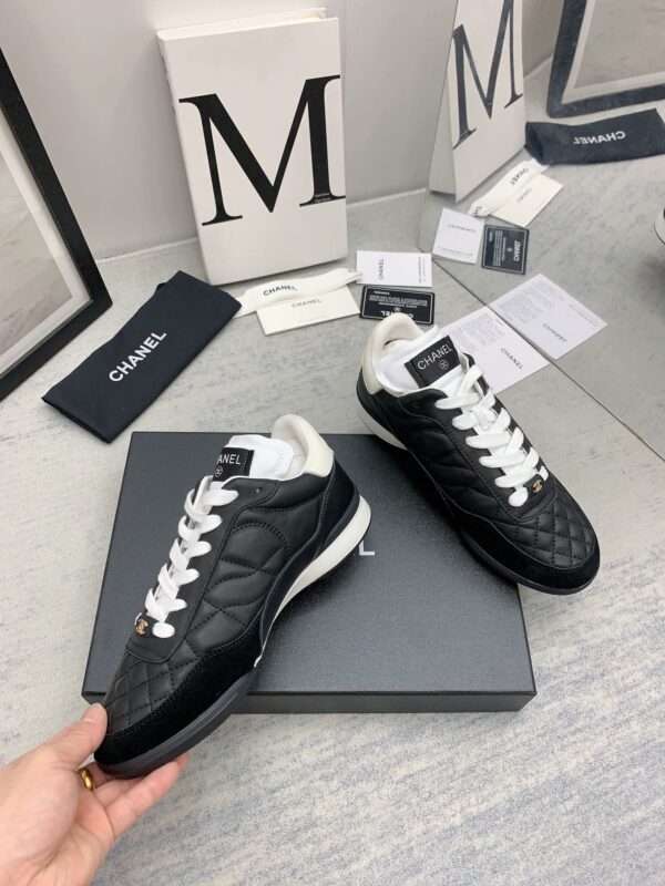 CHANEL casual shoes - Image 5
