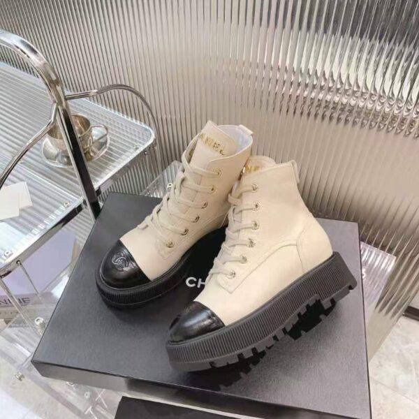 CHANEL Martin boots - Image 4