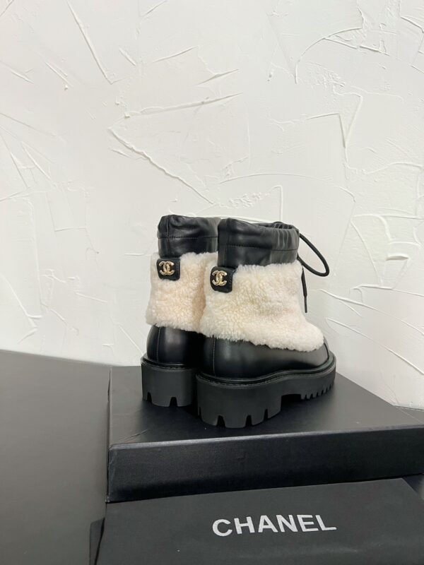 CHANEL Martin ankle boots - Image 5