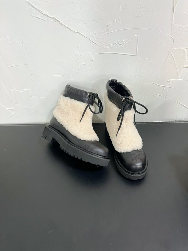 CHANEL Martin ankle boots - Image 6