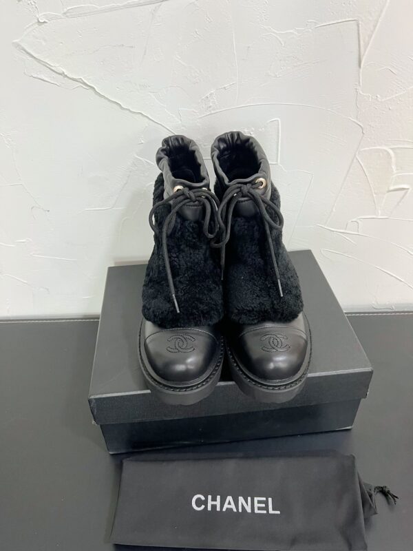 CHANEL Martin ankle boots - Image 7