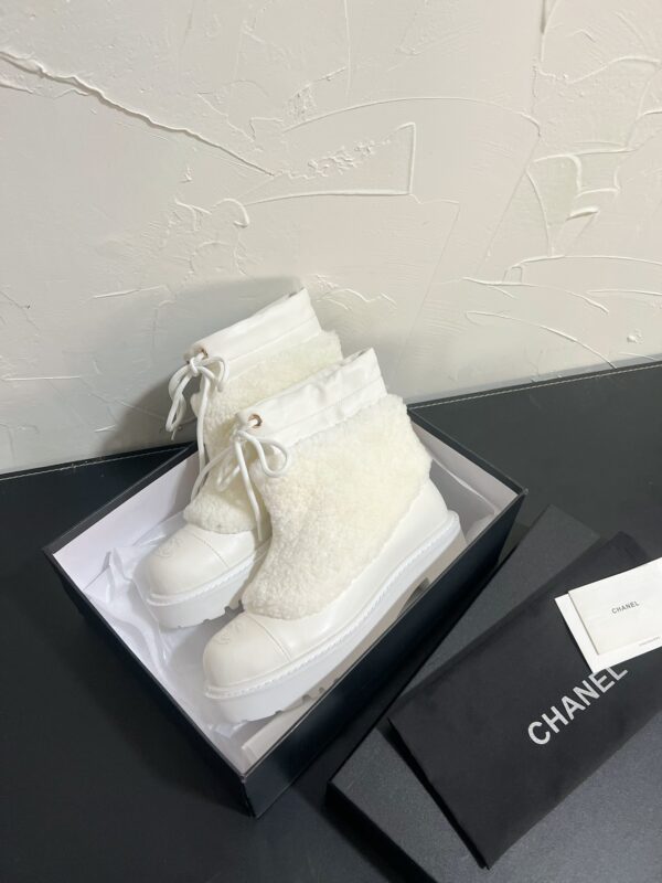 CHANEL Martin ankle boots - Image 3