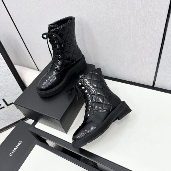 CHANEL Martin boots - Image 5