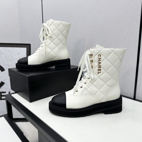 CHANEL Martin boots - Image 4