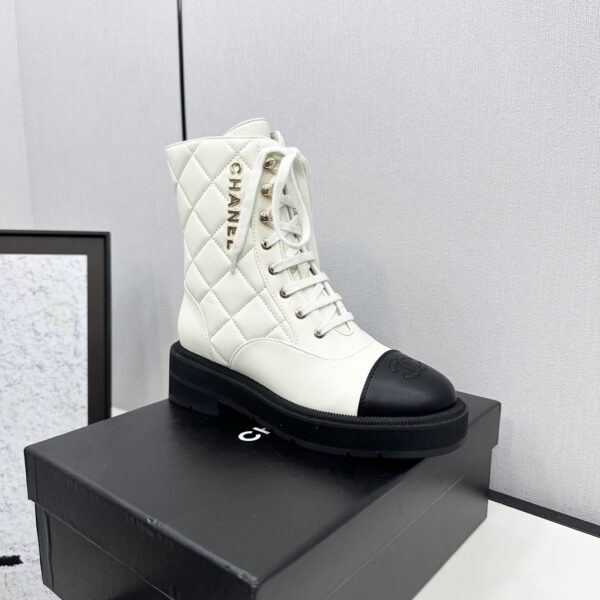 CHANEL Martin boots - Image 6