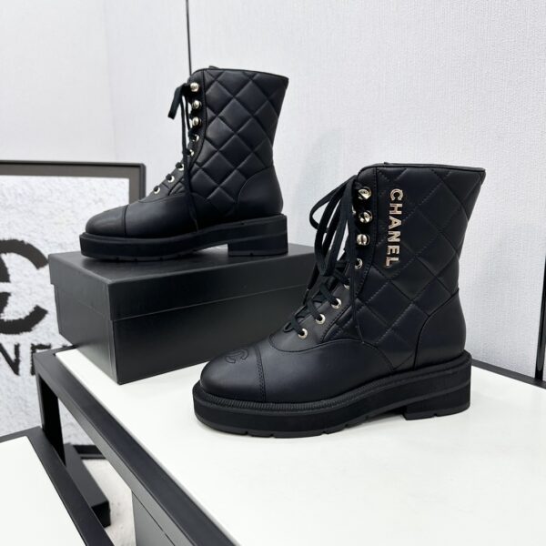 CHANEL Martin boots - Image 4