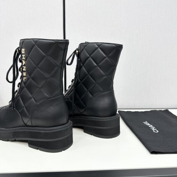 CHANEL Martin boots - Image 9