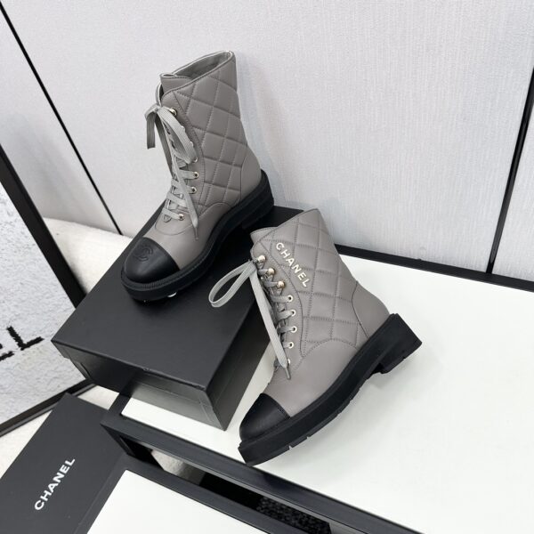 CHANEL Martin boots - Image 7