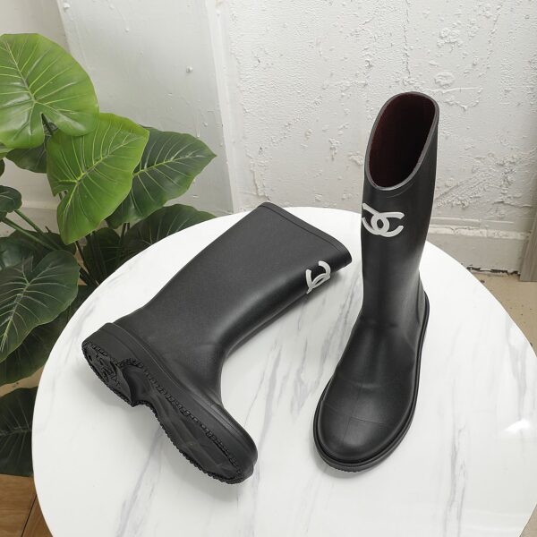 CHANEL rain boots - Image 3