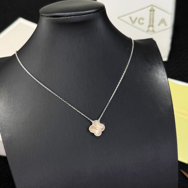 Van Cleef &Arpels Christmas special necklace - Image 8