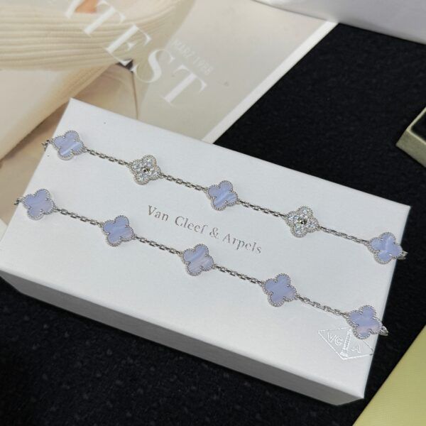 Van Cleef &Arpels bracelet