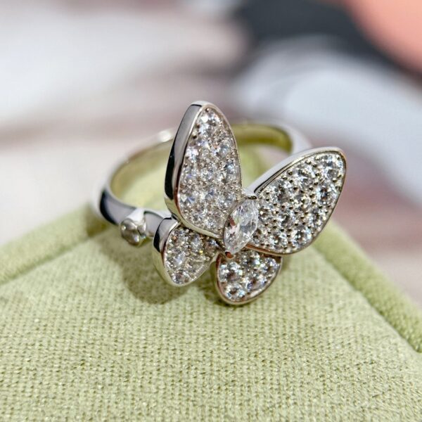 Van Cleef &Arpels butterfly rings