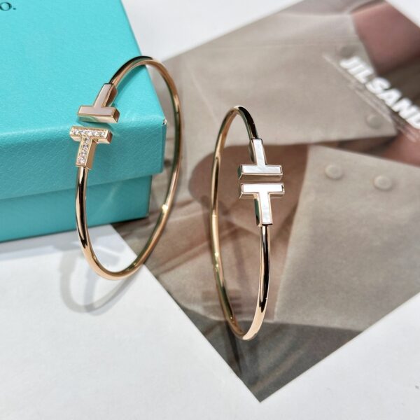 Tiffany&co Tiffany double T bracelet