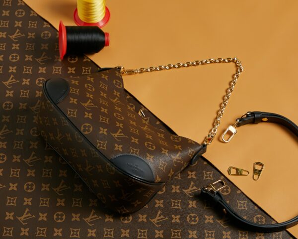 LV odeon bag - Image 2