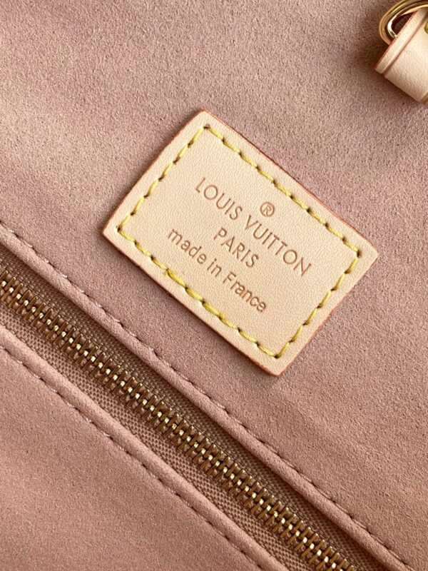 LV OnTheGo MM - Image 8