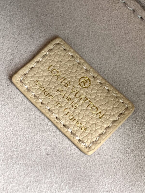 LV On My Side - Image 8