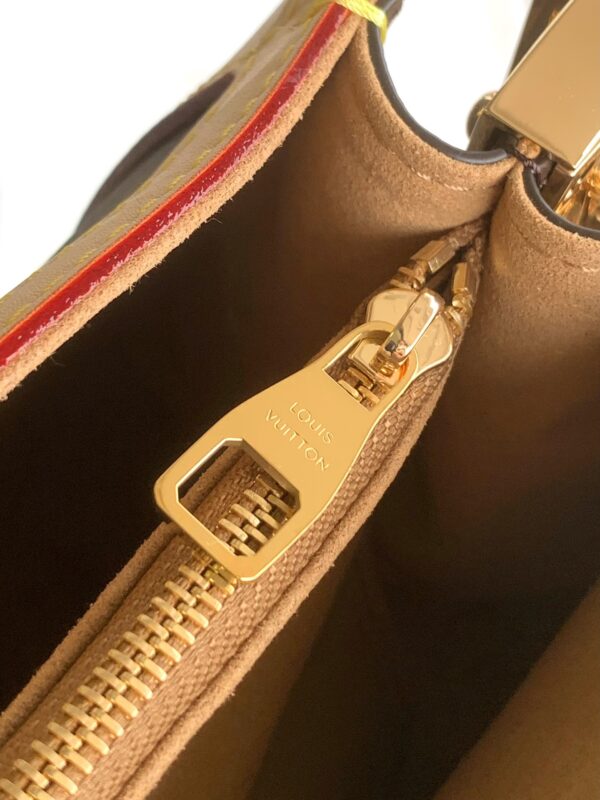 LV Dauphine Soft - Image 6