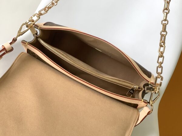 LV Dauphine Soft - Image 7