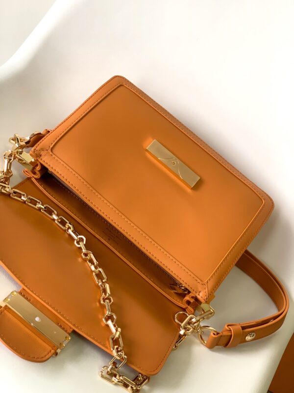 LV Dauphine Soft bag - Image 6