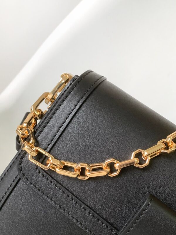 LV Dauphine Soft bag - Image 4