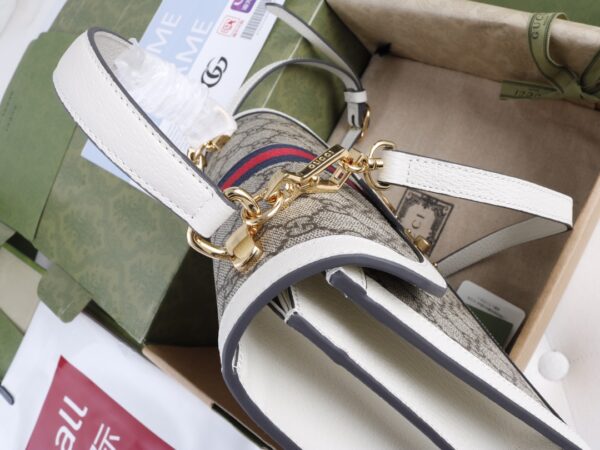 Gucci handbag - Image 4