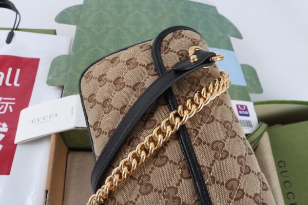 GG Marmonf Chain Shoulder Backpack - Image 4
