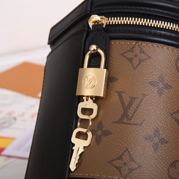 LV VANITY bag - Image 6