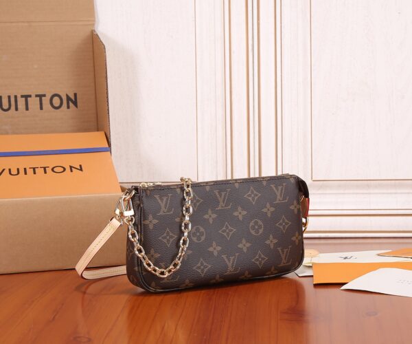 LV Pochette Accessoires bag - Image 2