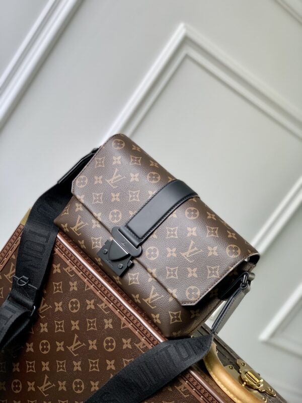 LV S-Cape Postman Bag