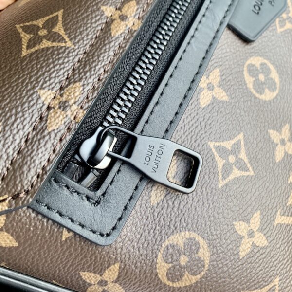 LV S-Cape Postman Bag - Image 6